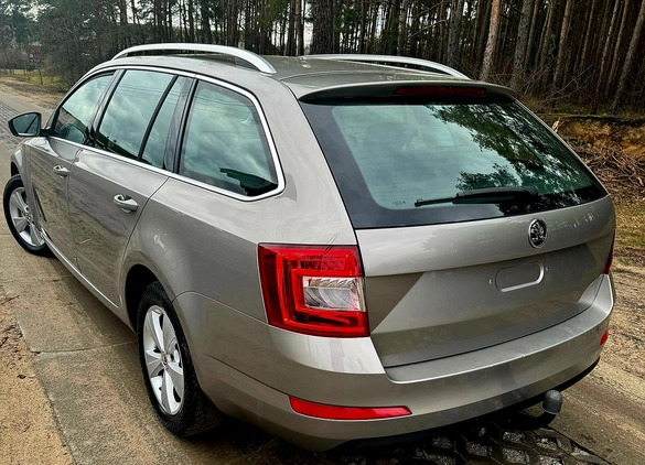Skoda Octavia cena 26000 przebieg: 360646, rok produkcji 2014 z Zbąszyń małe 22